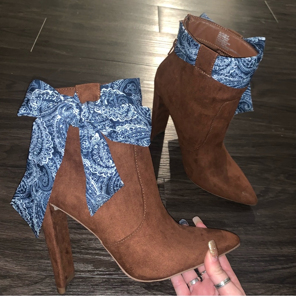 Brown bootie heels with paisley bandana bow